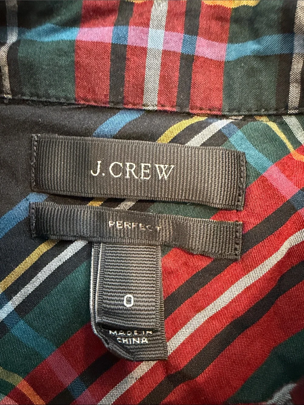 J. Crew Women’s Plaid Button-Down Shirt Size 0 - C65-022